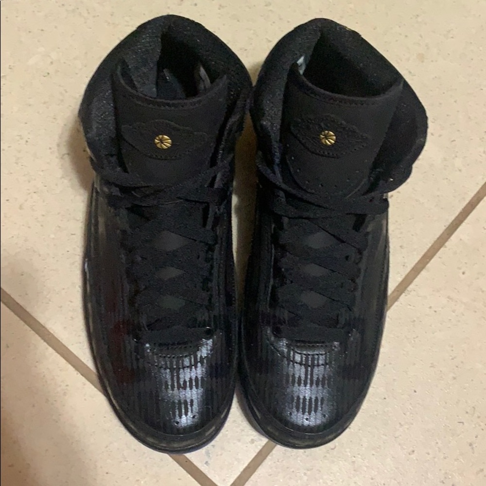 Jordan Air 2 Retro BHM (GS) Y7 - Picture 7 of 7